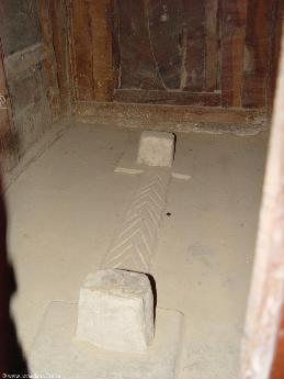 yemen.2007/tomb.4.small.jpg